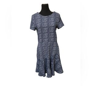 Madison Jules dress size large bye and white cross hatch knit